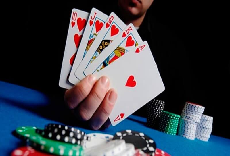 Tại Sao Nên Thử Nghiệm Cá Cược Poker Trực Tuyến?