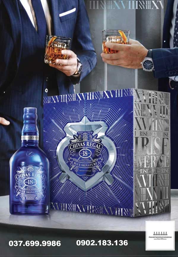 Sự Kết Hợp Đỉnh Cao Của Hương Vị và Nghệ Thuật Trong Chivas 18 Blue Signature