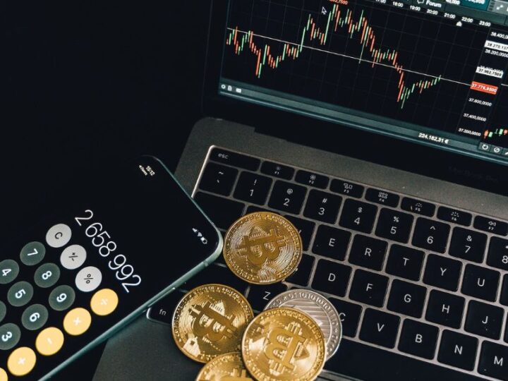 Tại sao Backcom Xm lại là xu hướng của giới trader hiện nay?